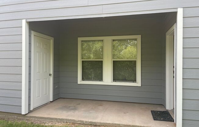 College Station - 4 Bedroom / 2.5 Bath / 2 Story Townhome in Canyon Creek Complex.