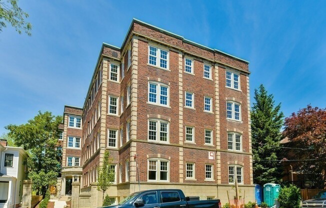 9 Dana St.
