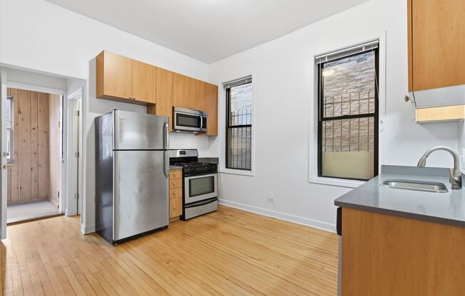 2 beds, 1 bath, 903 sqft, $2,595, Unit 2134-1R