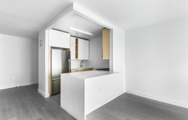 Studio, 1 bath, 457 sqft, $4,195, Unit 11T