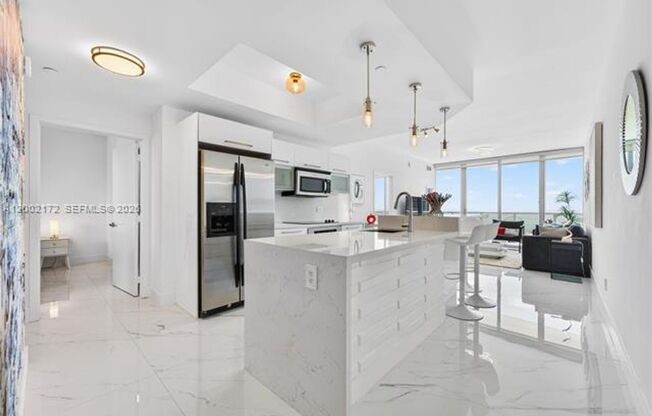 2 beds, 2 baths, 1,208 sqft, $5,490, Unit 888 Biscayne Blvd # 2404