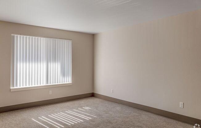 1 bed, 1 bath, 592 sqft, $1,327, Unit 70