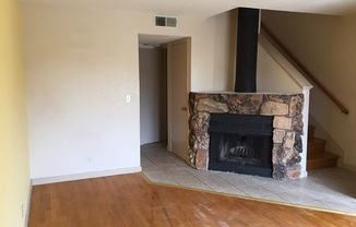 2 beds, 1.5 baths, $2,600