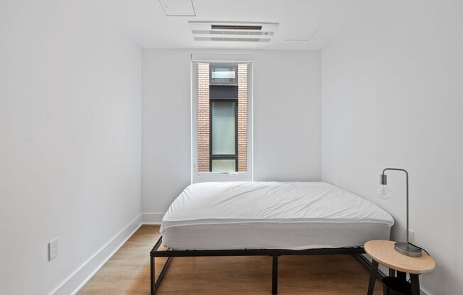 1 bed, 1 bath, $1,800