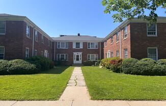 5515-19 Martin Drive