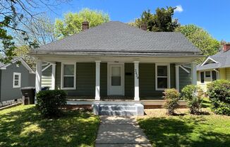 Newly Renovated 2 Bedroom Bungalow!!!