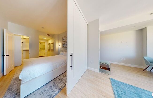 1 bed, 1 bath, 650 sqft, $3,300, Unit 1206