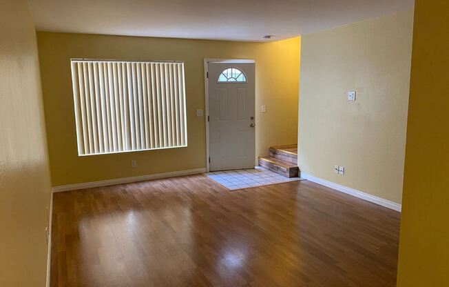 5725 Linda Vista Rd. #2