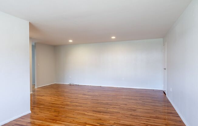 Living Area-Classic