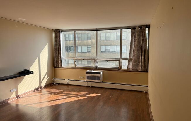 1 bed, 1 bath, $1,695