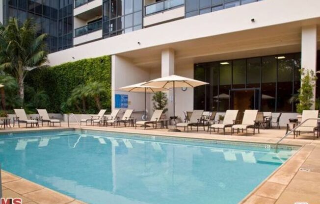 1 bed, 1.5 baths, 962 sqft, $5,000, Unit 809