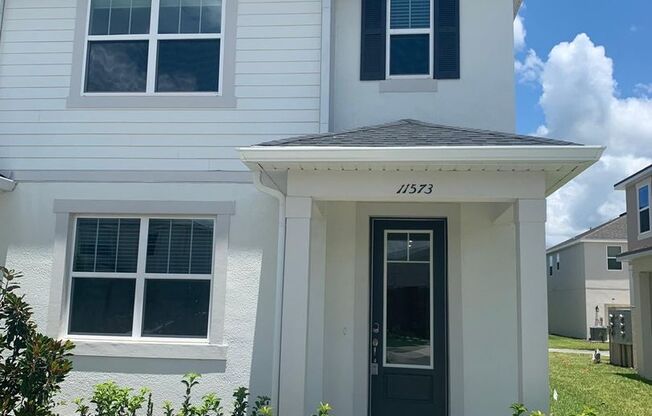 Brand New 4/2.5 Gorgeous Townhome with a 2 Car Garage in Meridian Park - Orlando!