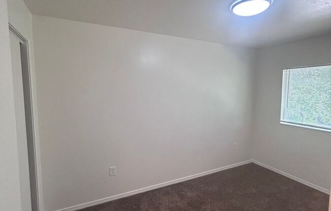 2 beds, 1 bath, 794 sqft, $1,345, Unit 811 - 203 TC