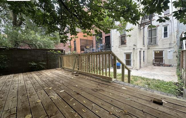 489 PUTNAM AVE