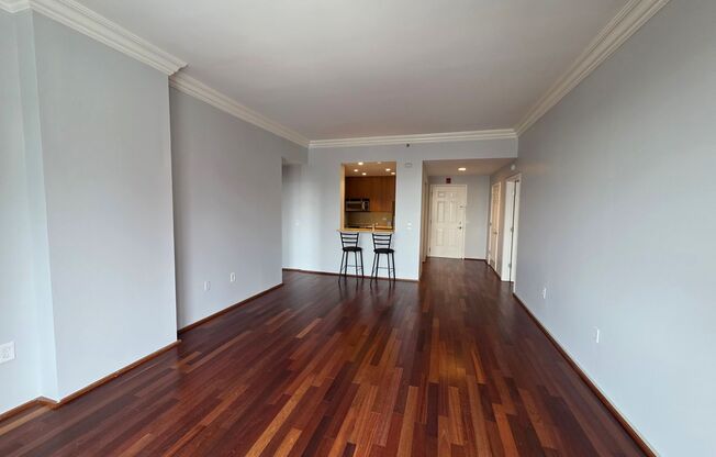 PRICE REDUCTION! & NO LEASING FEE REQUIRED