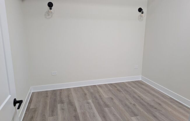 3 beds, 2 baths, 1,289 sqft, $4,199, Unit 205