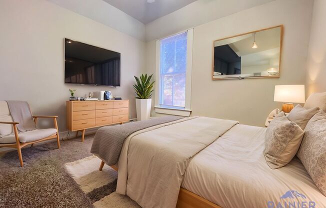 1 bed, 1 bath, 650 sqft, $1,229, Unit BOU-121