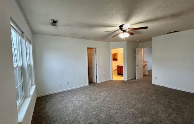 3 beds, 2.5 baths, $1,850