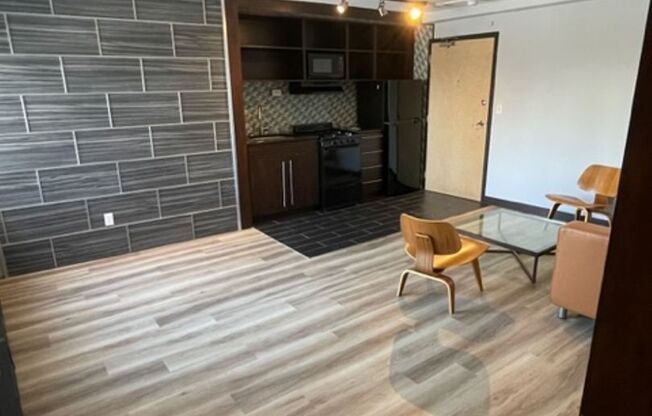 Studio, 1 bath, 336 sqft, $965, Unit 316-507