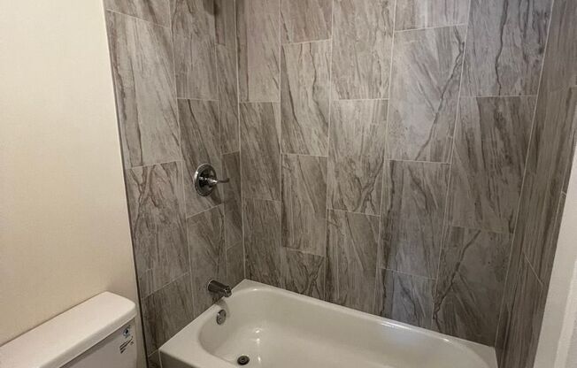 2 beds, 2 baths, 1,017 sqft, $1,975, Unit 1003 G #2A