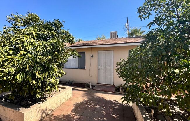 728 N. Palm Ave.