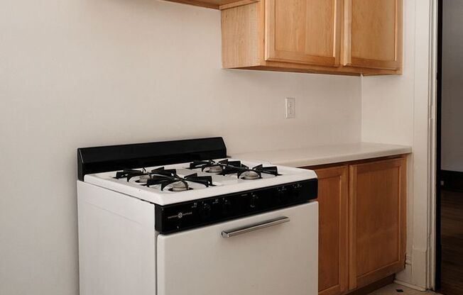 1 bed, 1 bath, 697 sqft, $995, Unit 307-16