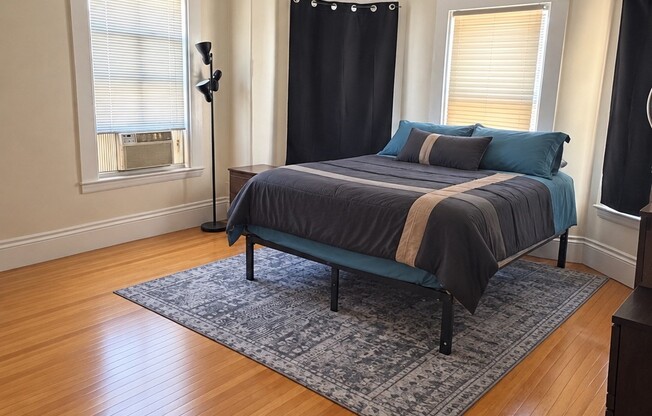 2 beds, 1 bath, 1,200 sqft, $2,995, Unit 2