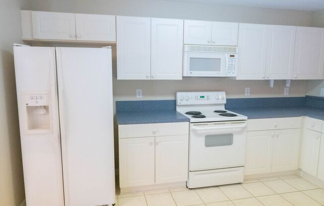 2 beds, 2 baths, $1,900