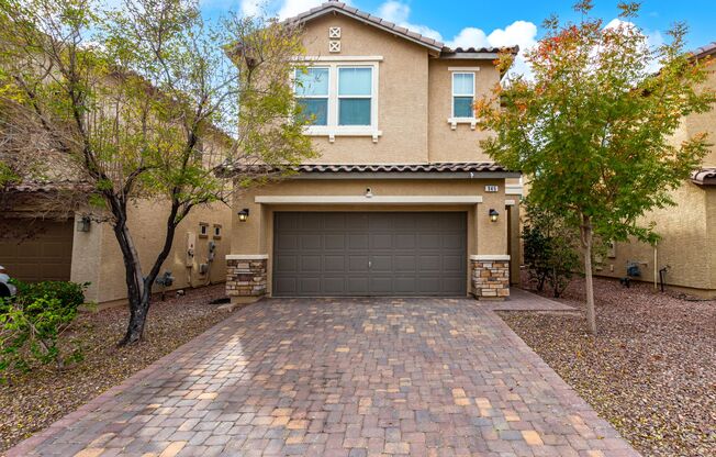 4 Bedroom Home in Henderson with Solar!