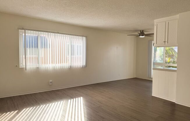 Sunset Cliffs | Beautiful 2 and 1 bedroom 1 bathroom - Immediate move in