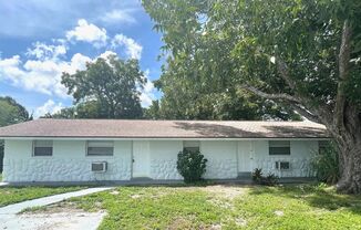 319 & 321 9th St Dr W