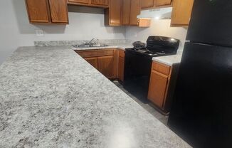 2 beds, 2 baths, 975 sqft, $975, Unit 91