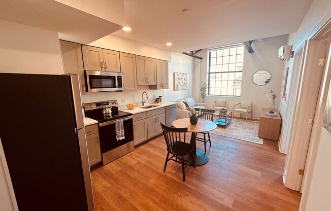 1 bed, 1 bath, 507 sqft, $1,185, Unit 102 - Handicapped Accessible Unit