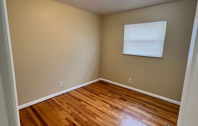 3 beds, 1.5 baths, 1,400 sqft, $1,600, Unit 2547