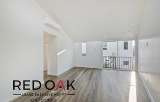 2134 1/2 CV AVE
