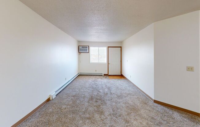 2 beds, 1 bath, 888 sqft, $1,040, Unit 1704-310