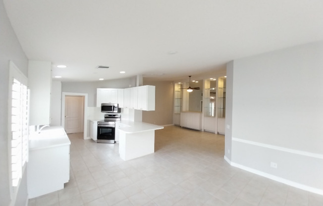 5674 ELEUTHERA WAY