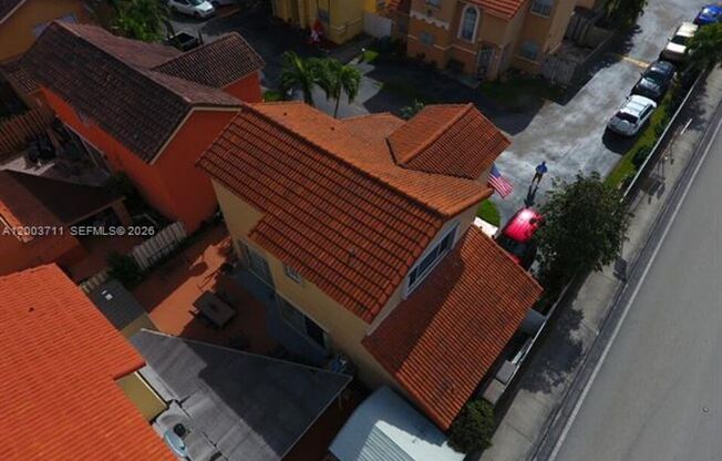 12693 NW 9th Ter th 12693 MIAMI, FL 33182