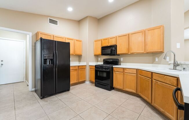3 beds, 2 baths, $2,000