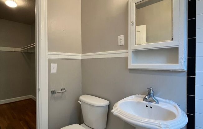 Studio, 1 bath, $1,295, Unit 306