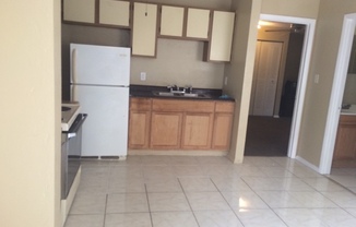 1 bed, 1 bath, 575 sqft, $1,672