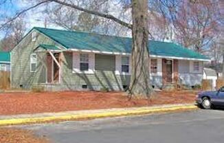 -105 Inverness Street