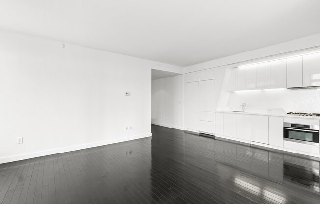 1 bed, 1 bath, 799 sqft, $6,300, Unit 35A
