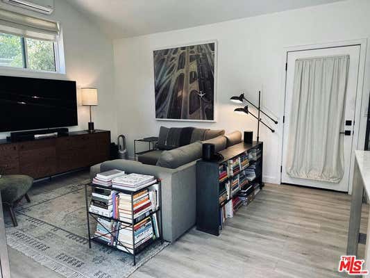 Studio, 1 bath, 450 sqft, $2,750