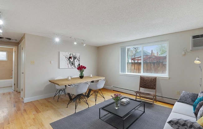 Lincoln Park Apartments