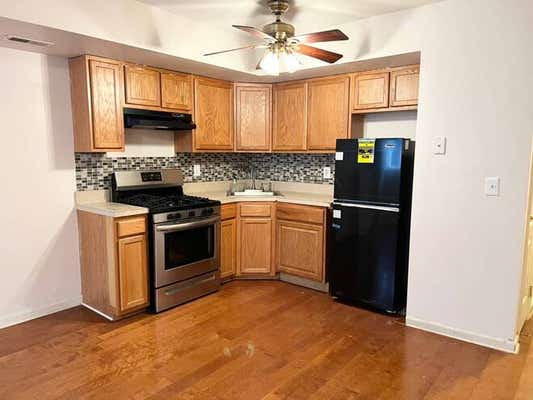 35 CHESTERFIELD LN