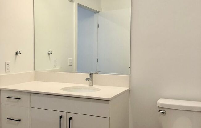 1 bed, 1 bath, 560 sqft, $2,250, Unit 513 - ADA