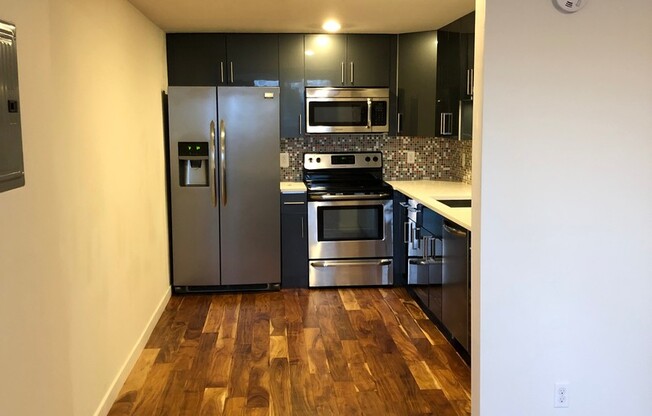 Welcome to the Tia Apartments!
