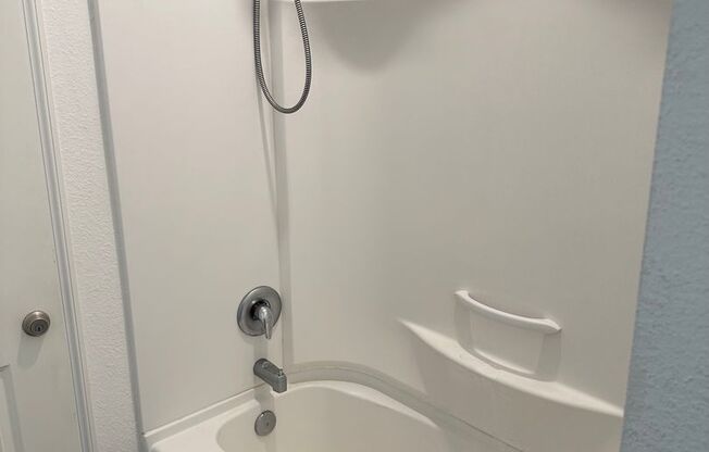 3 beds, 2 baths, $2,250