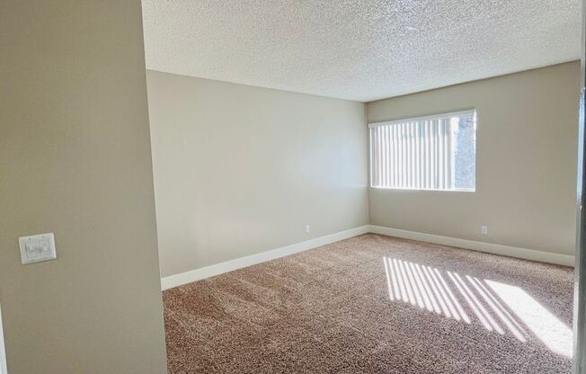 1 bed, 1 bath, 714 sqft, $1,795, Unit 020